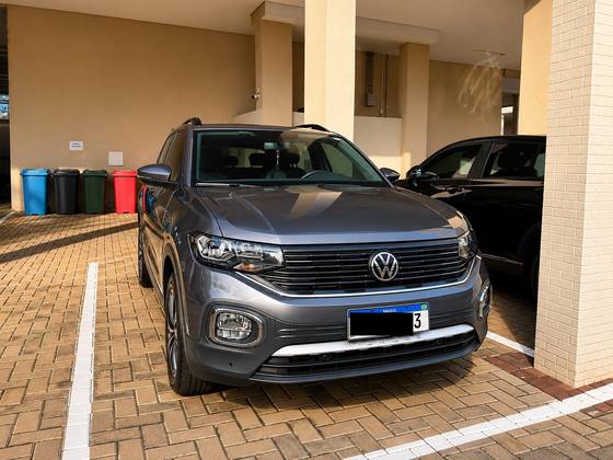 VOLKSWAGEN T-CROSS 1.0 200 TSI TOTAL FLEX AUTOMÁTICO